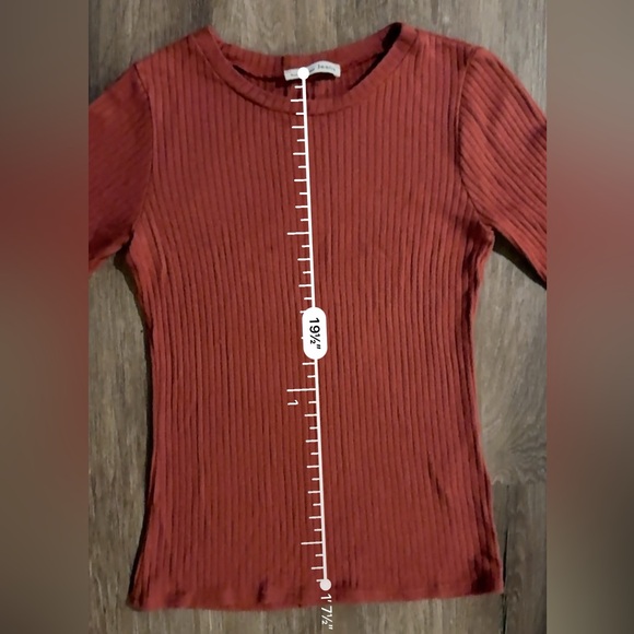 Reformation Janine Top in Rust - Picture 9 of 10